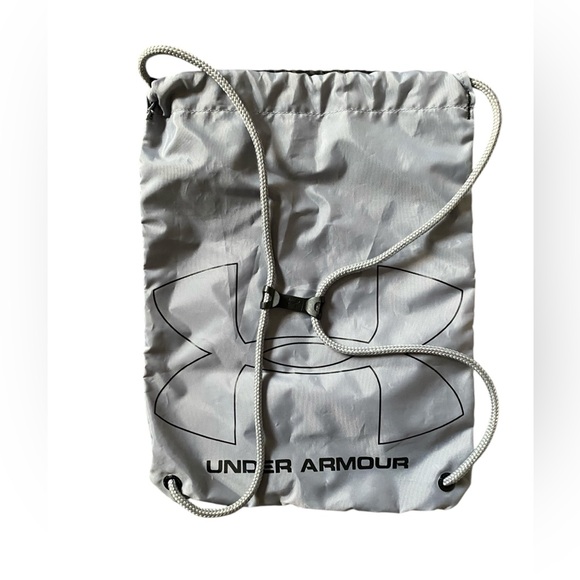 Under Armour Drawstring Bag/Backpack 13x17 - Picture 2 of 6